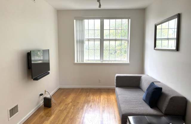 176 Kosciuszko Street