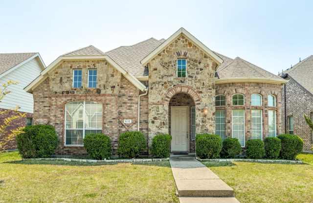 610 Crockett Drive