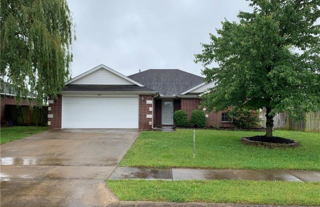 2313  SW 17th  ST - 2313 Southwest 17th Street, Bentonville, AR 72713