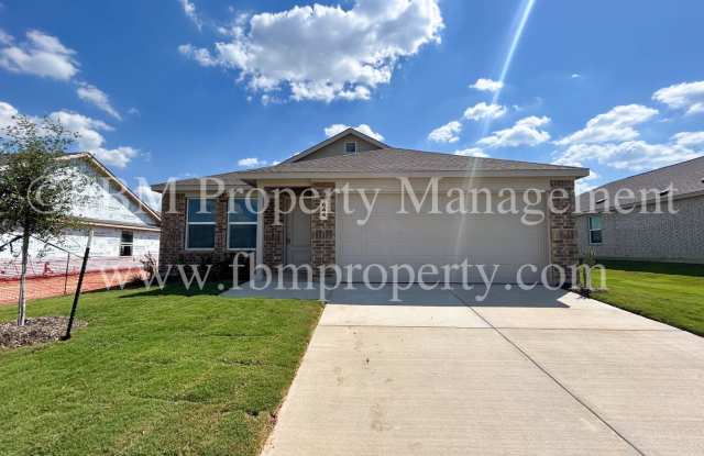 Photo of 644 Criner St - 3 Bedroom, 2 Bathroom Home in Grandview, TX!