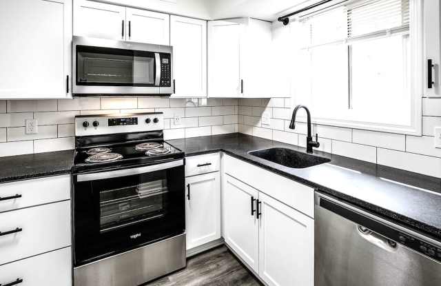 Modern 1-Bed and 1-Bath Apartment in Dundee!