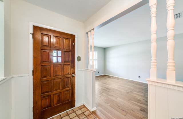 3403 PRINCE GEORGE DR