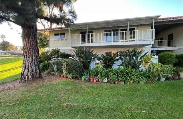 953 Avenida Carmel, Unit B