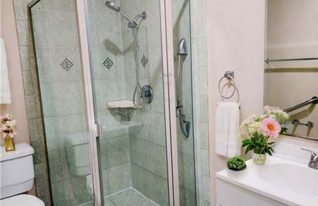 12916 Bloomfield Avenue