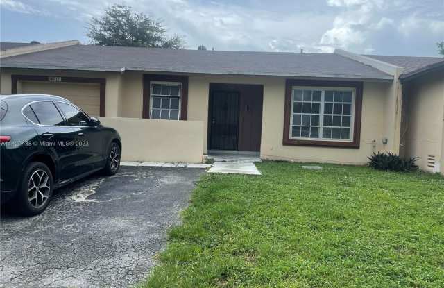 9511 W Fern Ln - 9511 West Fern Lane, Miramar, FL 33025