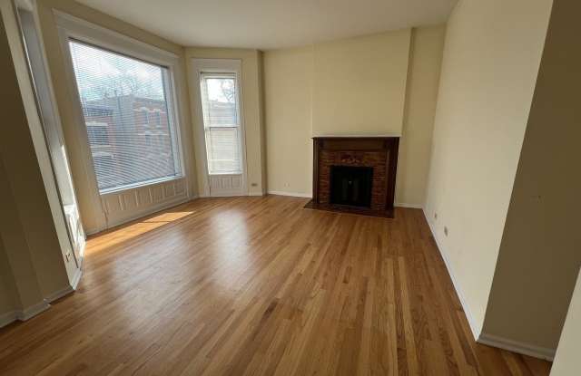 2022 N SEMINARY Avenue unit: 2F