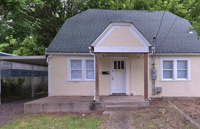3 Bedroom, 1 Bath home on North National for $950!