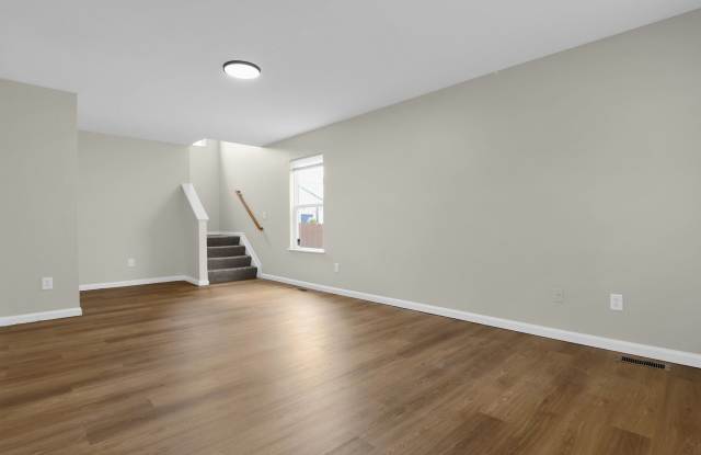 1352 North 6th Street