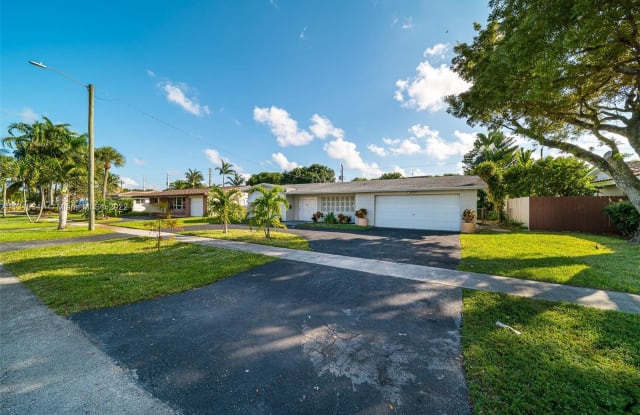 5224 Adams Street - 5224 Adams Street, Hollywood, FL 33021