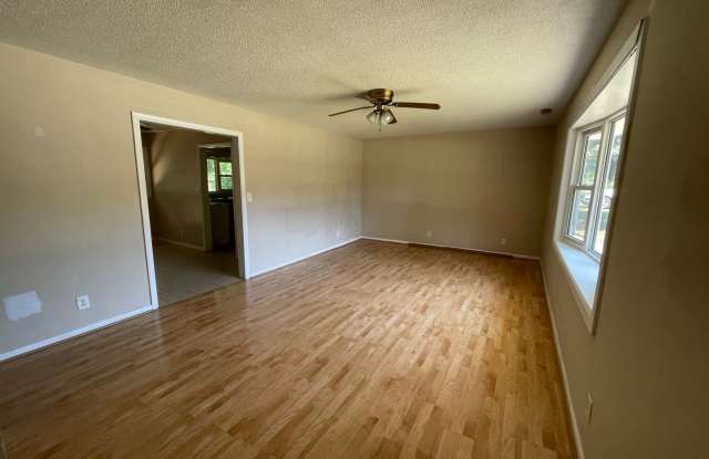 3 bedroom 1 bathroom West Lafayette