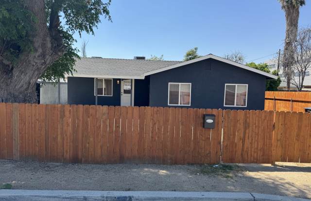 Photo of 3305 San Dimas Street
