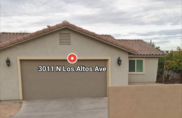3011 N Los Altos Ave