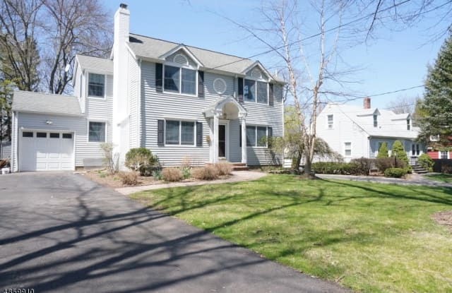 17 FAIRVIEW AVE - 17 Fairview Avenue, New Providence, NJ 07974