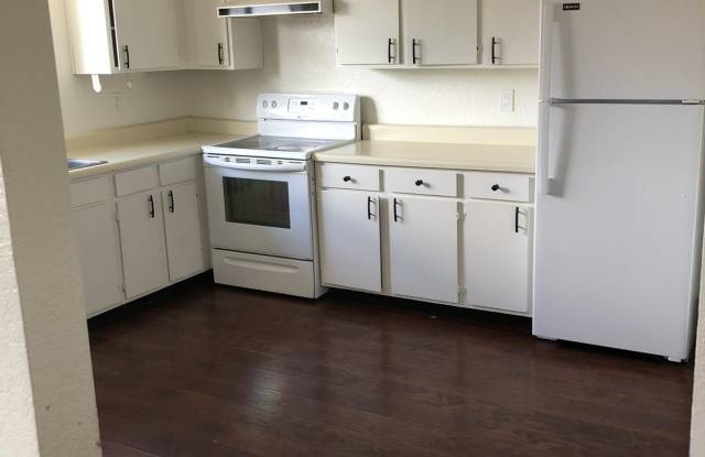 4224 E Canyon Trail unit: A1