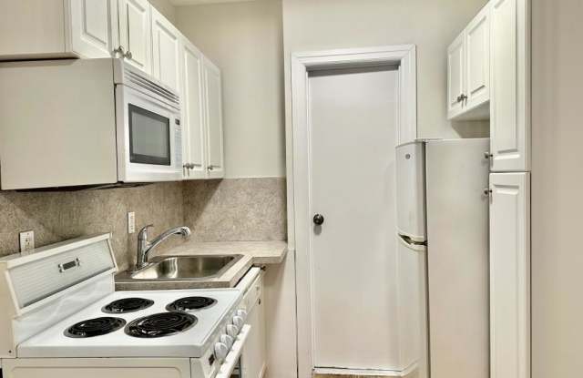 953 Amsterdam Avenue