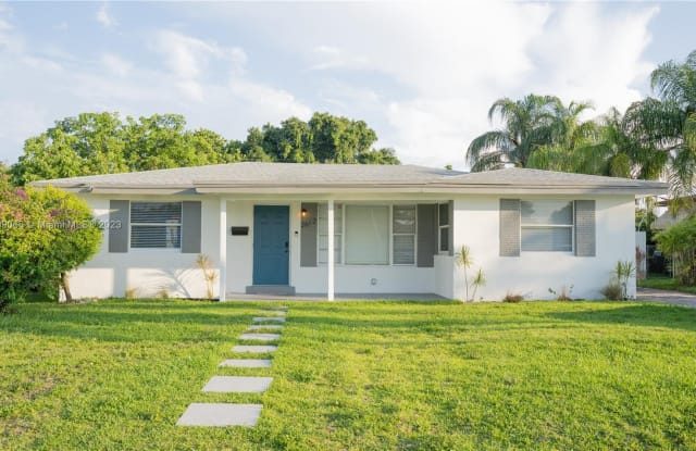 2612 Rodman St - 2612 Rodman Street, Hollywood, FL 33020