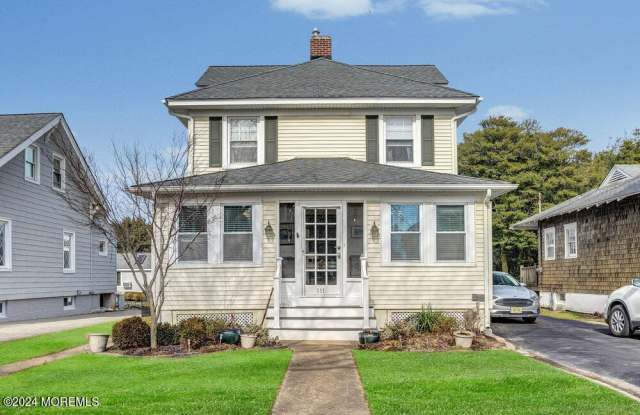 111 Beacon Boulevard