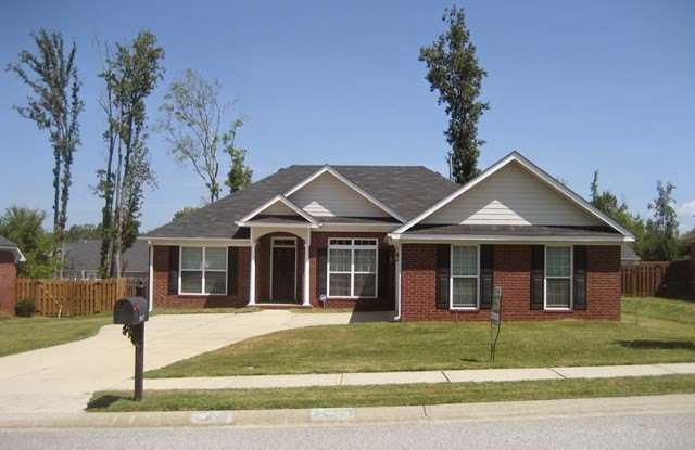 2057 Lake Forest Drive