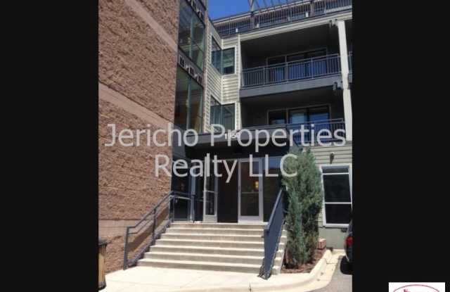1950 W Littleton Boulevard