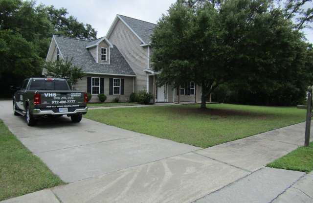 209 Ash Blvd