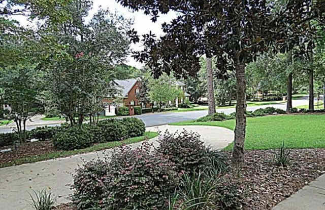 Stunning 2 Story Home in Golden Eagle