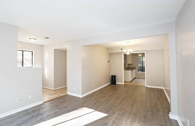 Photo of Move-in Ready Stonehenge Townhome - Cats Are Welcome!