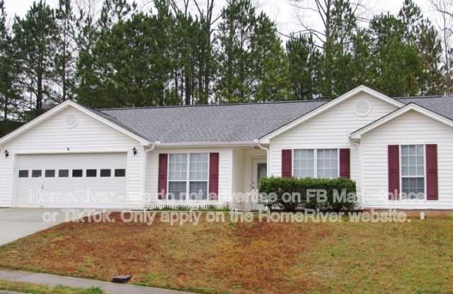392 Shoal Cir