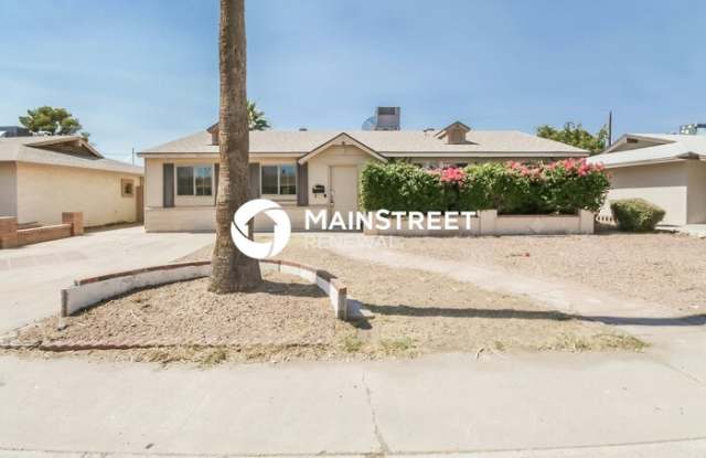6232 West Rose Lane