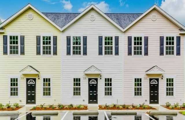 10 Old Courthouse Way unit: A