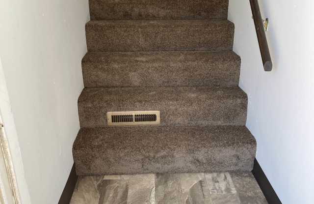 Photo of 2200 Stoneybrook Road