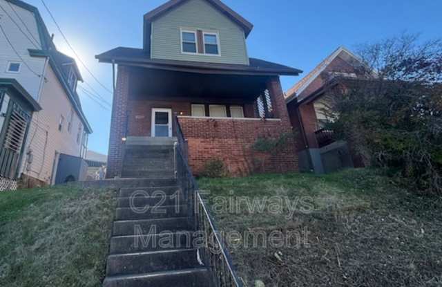 Photo of 2992 Ruthwood Avenue