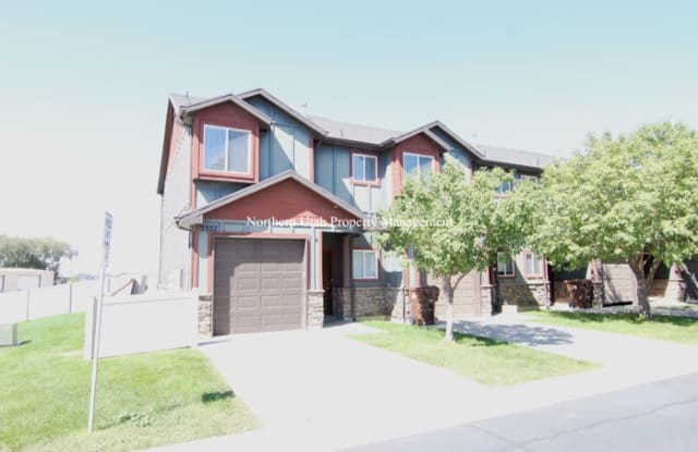 3357 Kenna Ln Apt 4 - 3357 Kenna Lane, West Haven, UT 84401