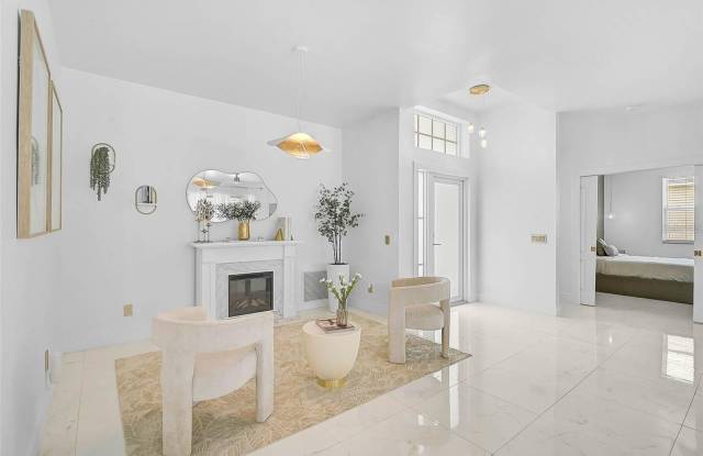 4146 WESTBOURNE CIRCLE