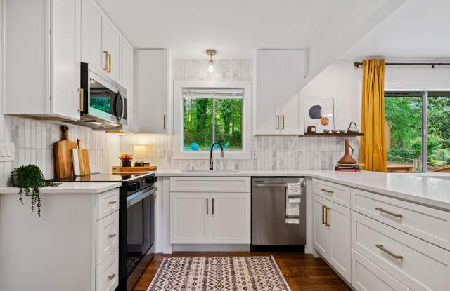 3964 Gretna Green Drive