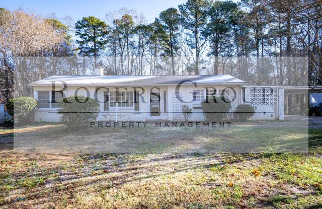 Photo of Homes for rent in Henderson - 305 White Oak Drive - Schedule Showing Online at www.rentnc.net