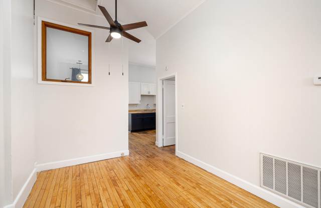 117 Pearl Street unit: 2