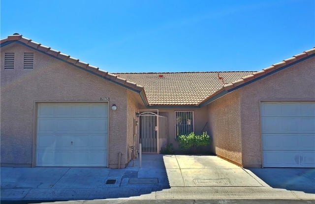 7065 Pindarri Way - 7065 Pindarri Way, Las Vegas, NV 89145