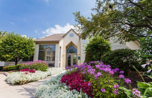 Briar Cove Apartments