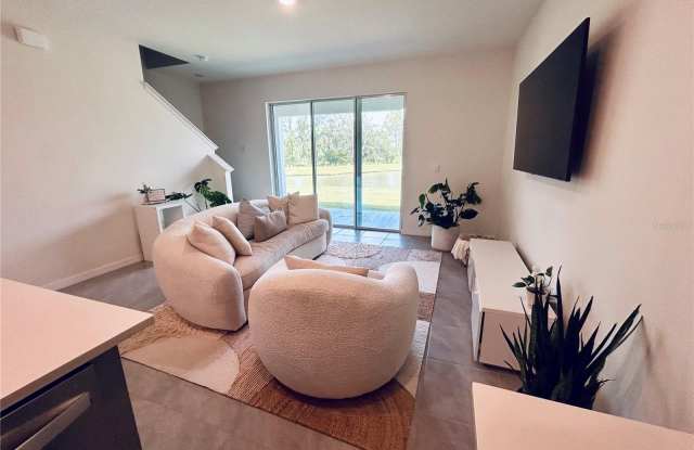 33019 REGENT CANAL STREET