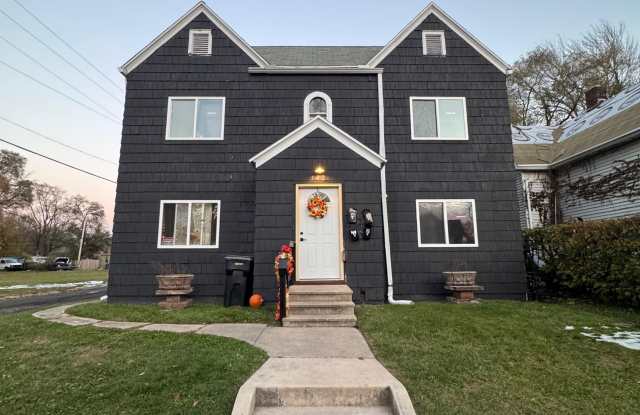 542 North Scott Street