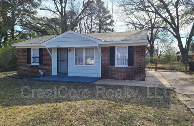 493 Holiday Rd - 493 Holiday Drive, Memphis, TN 38109