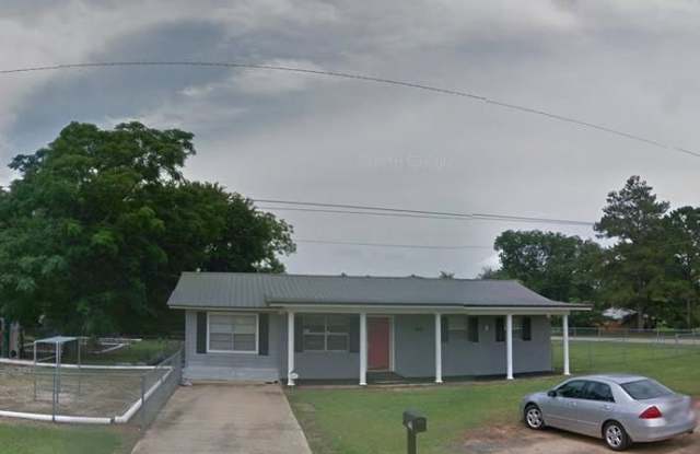 702 Cloud Street - 702 Cloud Street, Donalsonville, GA 39845