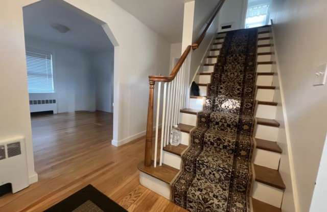 Photo of 51 Bacon St.