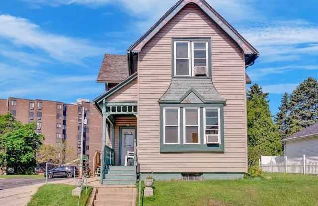 Photo of 618 North 9th Street - 618A