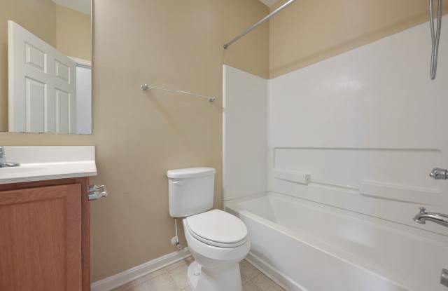 Martinez-227 Tidbury Crossing