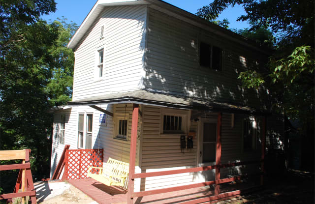 11 1/2 S High St - Unit A
