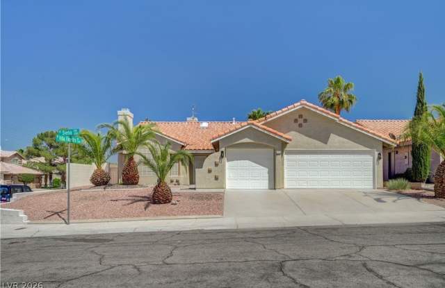 3120 SIENA Circle