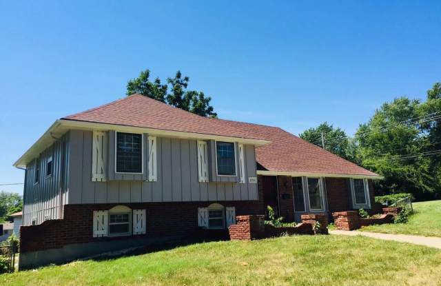 8700 Tennessee