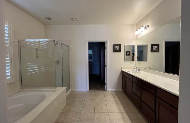 1037 Morning Glory Way