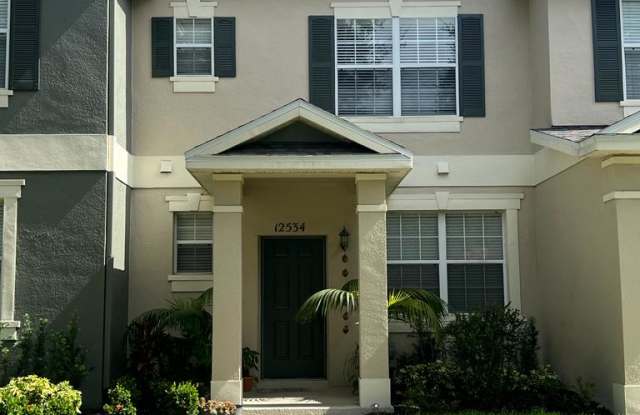 12534 CRUXBURY DR #239